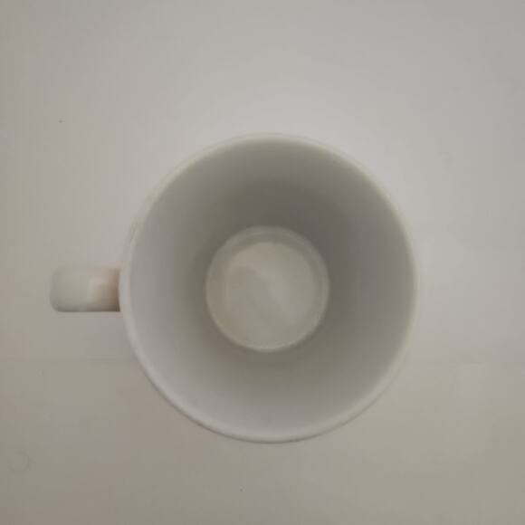 M&M Textured oversized coffee mug - Picture 4 of 5